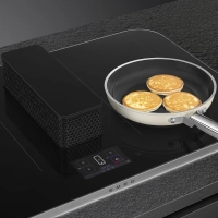 Аспириращ индукционен плот SMEG HHSL7845X